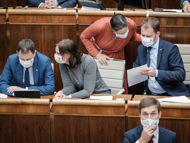 parlament, Igor Matovič, Mária Kolíková