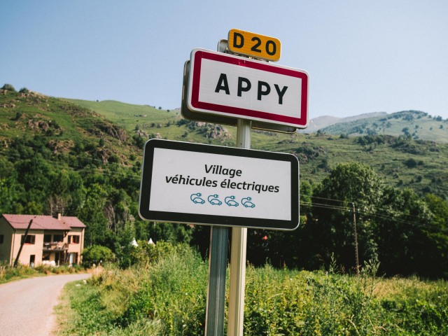 Renault - experiment v Appy