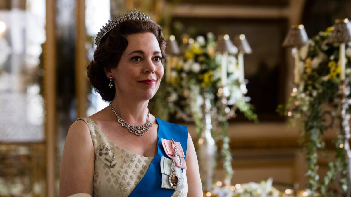 the crown, crown, koruna, olivia colman,