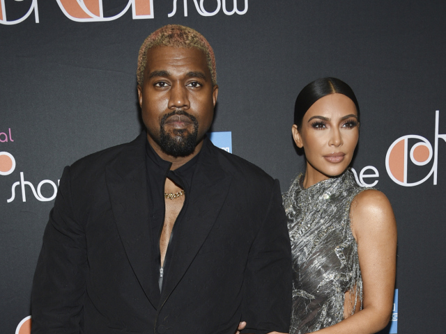 People Kanye Raper Kanye West a jeho manželka Kim Kardashian West na archívnom zábere.