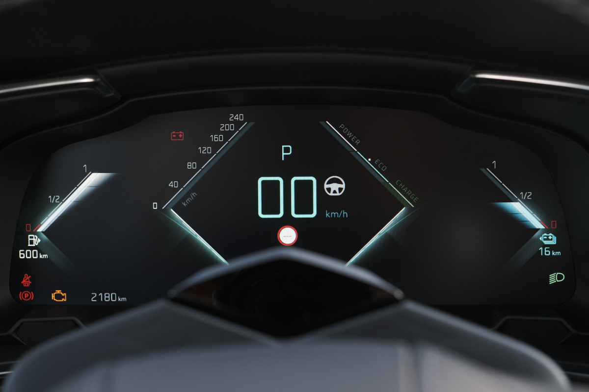 DS 7 Crossback E-Tense