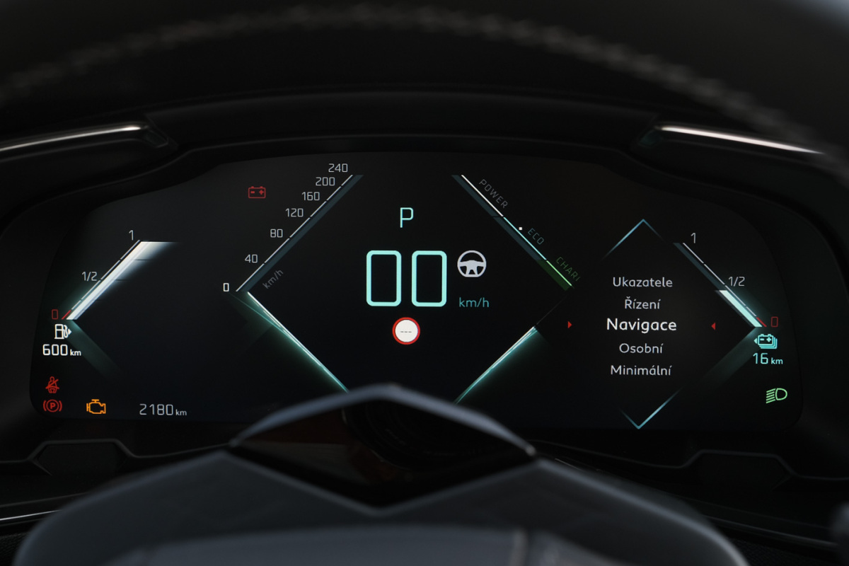 DS 7 Crossback E-Tense