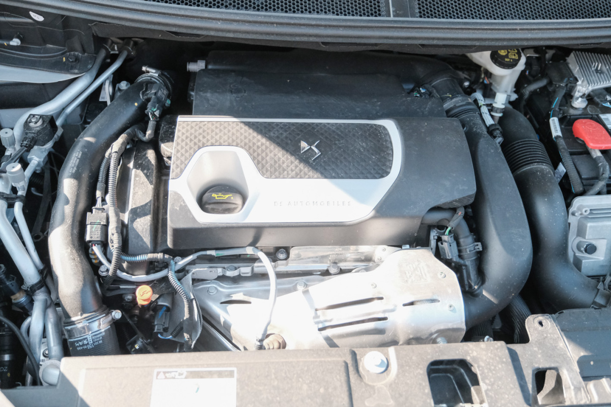 DS 7 Crossback E-Tense