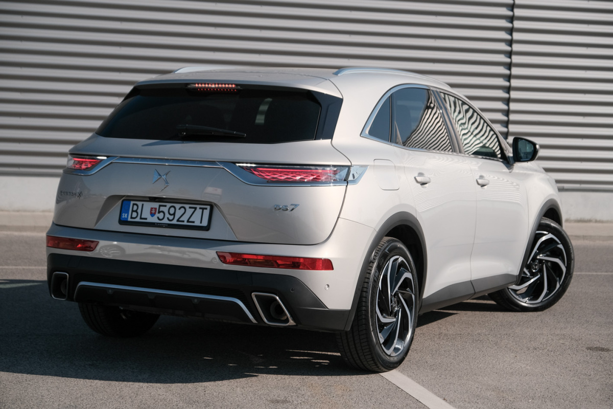 DS 7 Crossback E-Tense