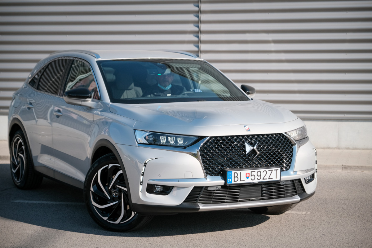 DS 7 Crossback E-Tense
