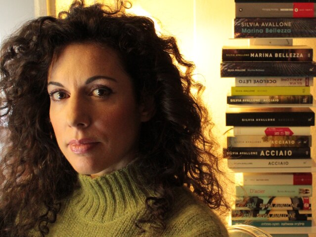 silvia avallone