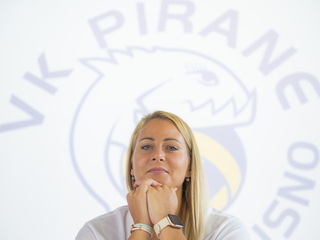 SR Volejbal Brusno Pencová posila BAX