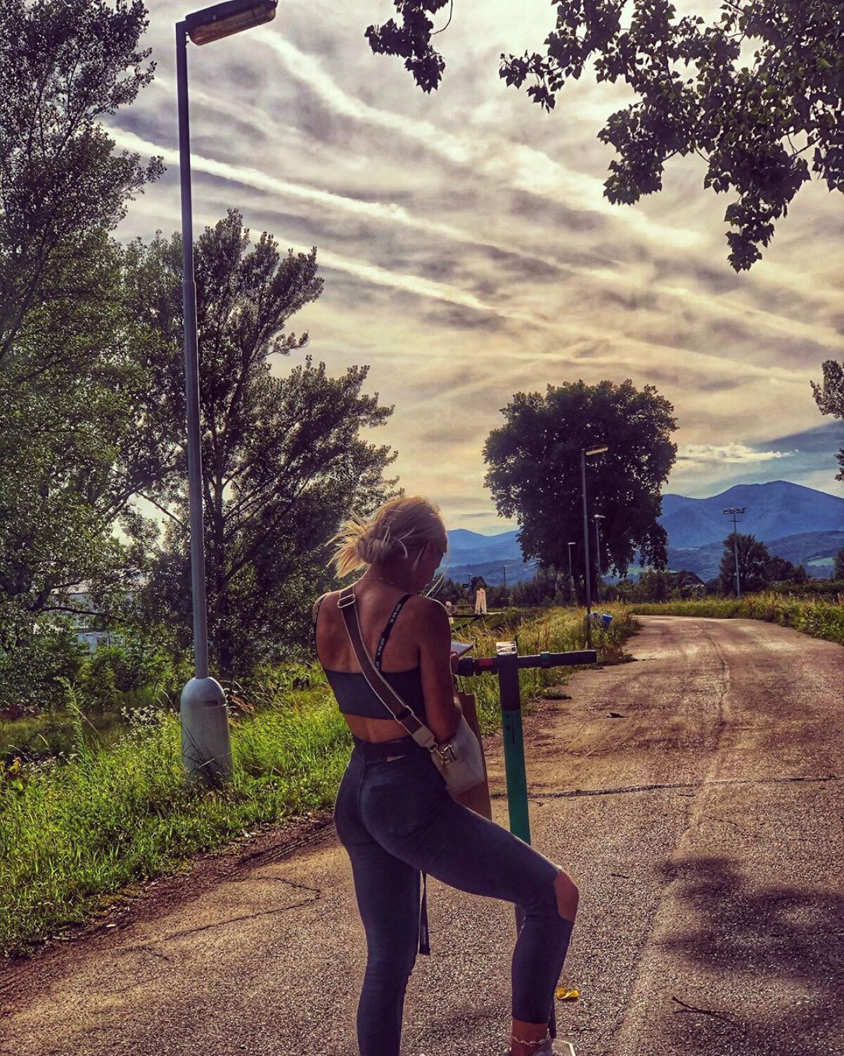 Viktória Forster
