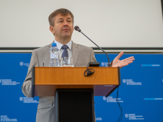 Igor Leščeňa