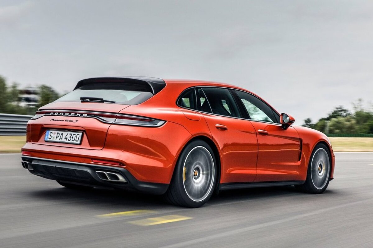 Porsche Panamera Turbo S Sport Turismo - 2021