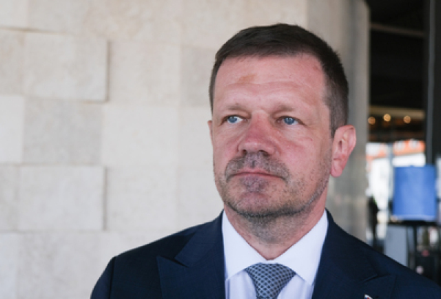 Peter Kmec, poslanec NR SR (nezaradený)