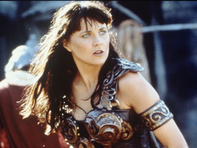 Lucy Lawless