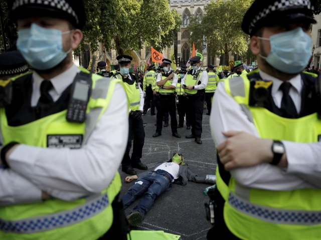 Británia / Protest / Klíma / 