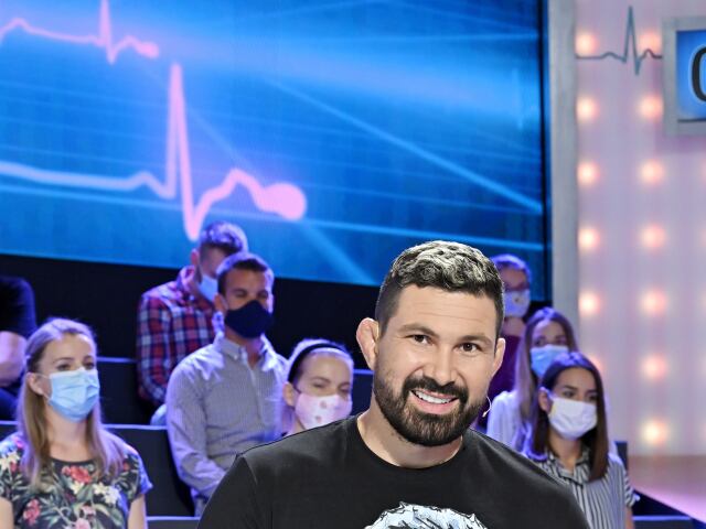 Zápasník Attila Végh v relácii Záhady tela. 
