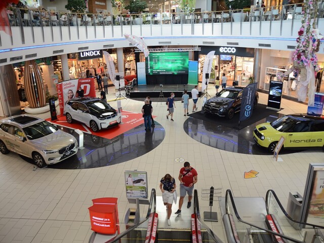 elektromobil, Salón elektromobility