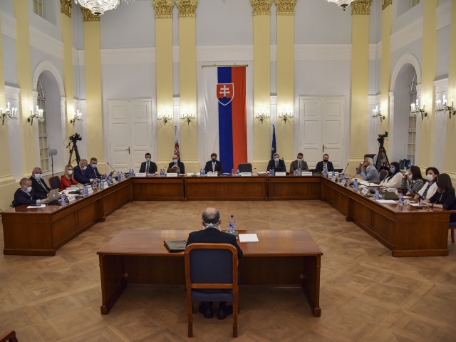 ústavnoprávny výbor súd ústavný