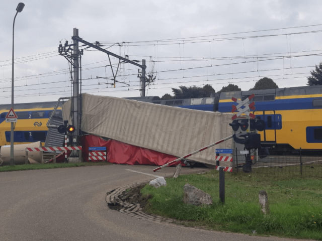 aanrijding roermond01