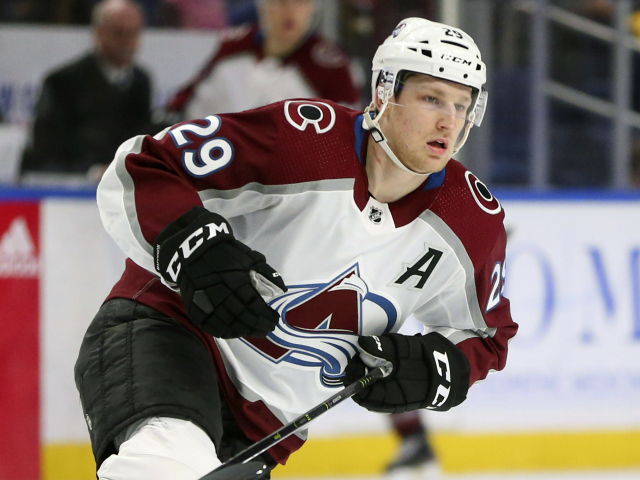 Nathan MacKinnon