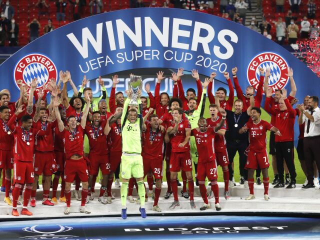 APTOPIX Hungary Soccer Super Cup baern