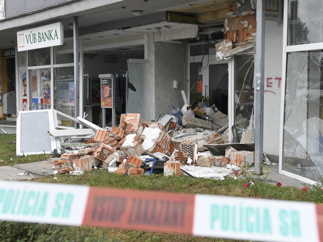 Košice, banka, bankomat, výbuch