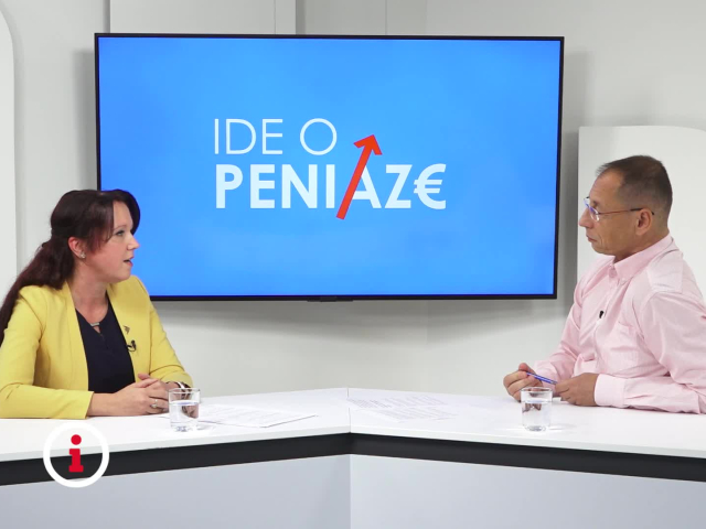 Katarína Kostková, Ide o peniaze