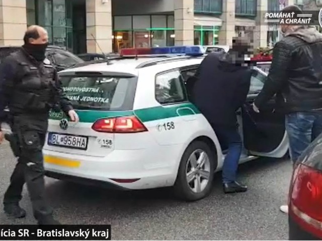 polícia zadržanie