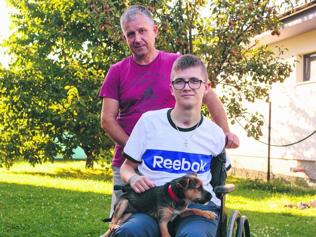 Miško, invalidný vozík, Billa, Chlebodarca