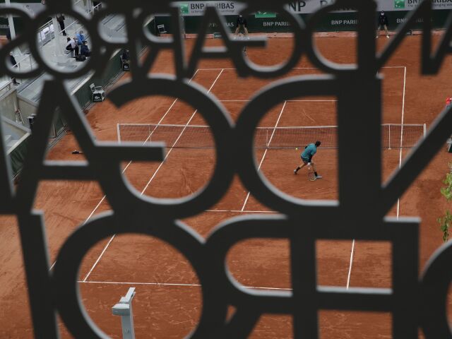 Roland Garros, ilustračná