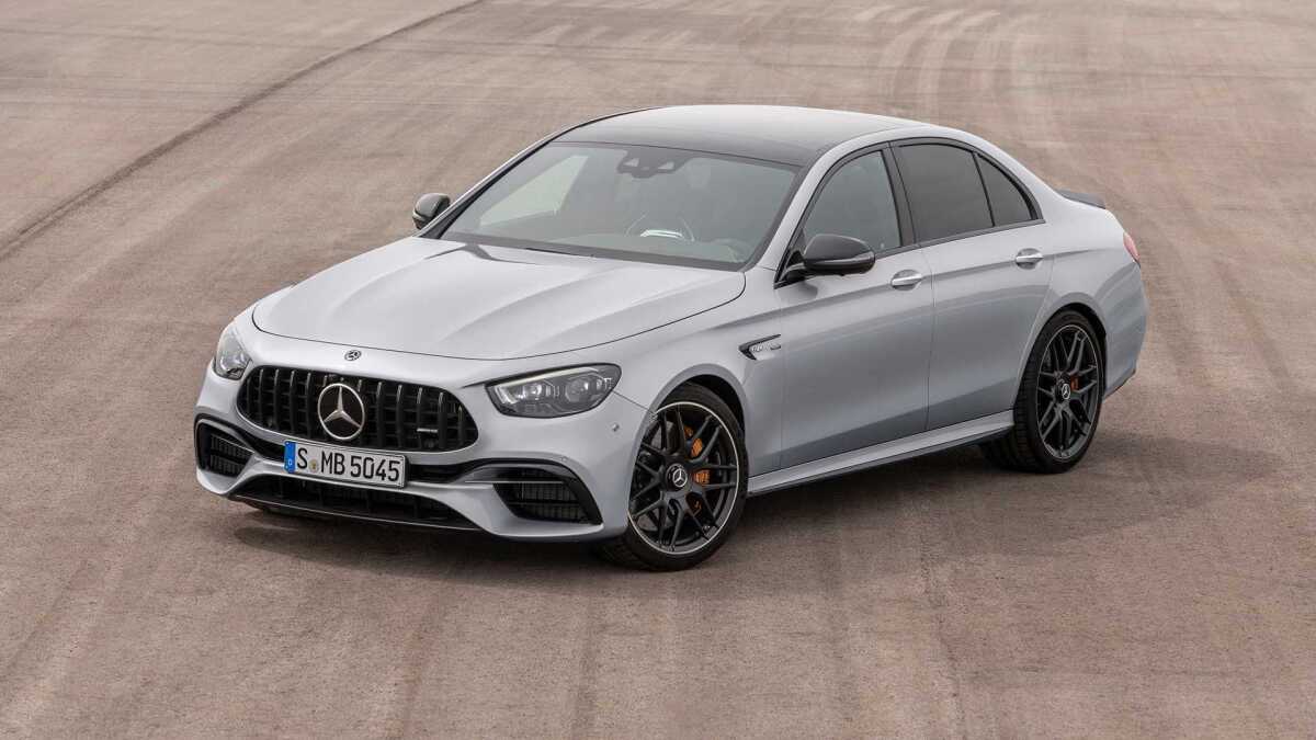 2020-mercedes-amg-e-63-limousine  14 