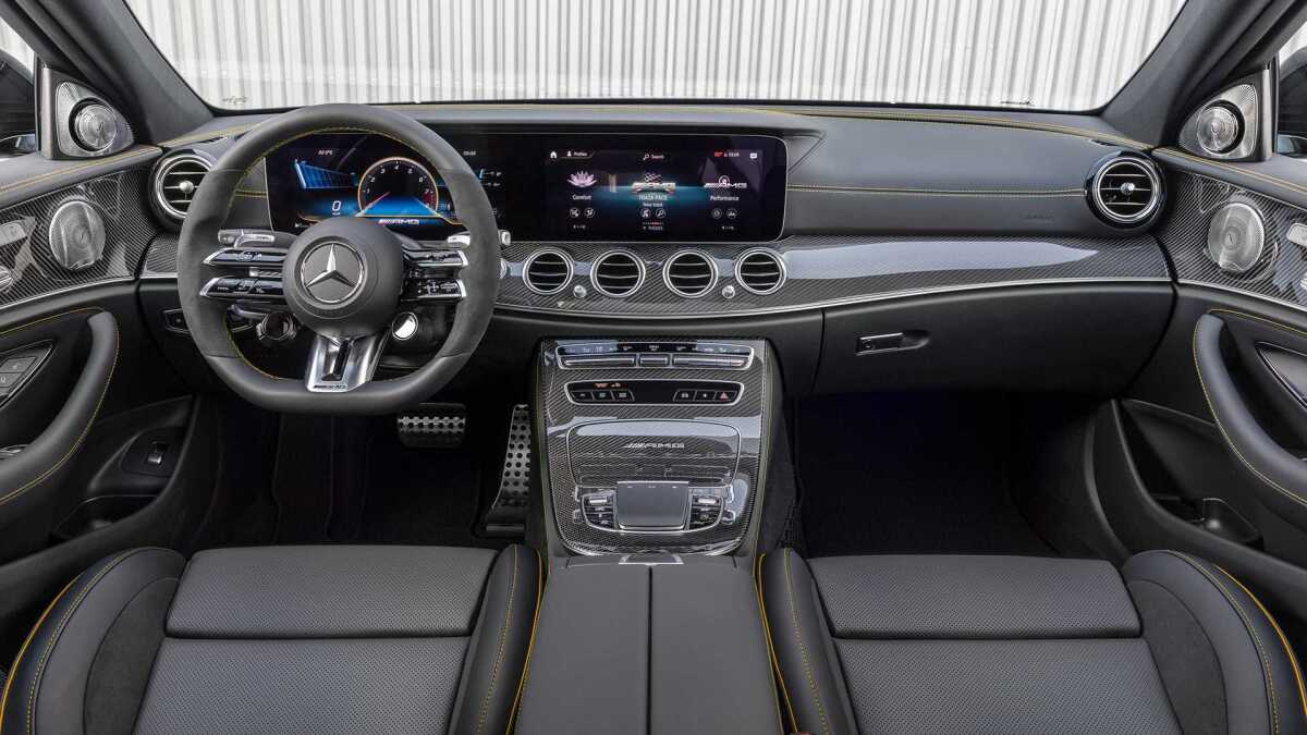 2020-mercedes-amg-e-63-limousine  8 