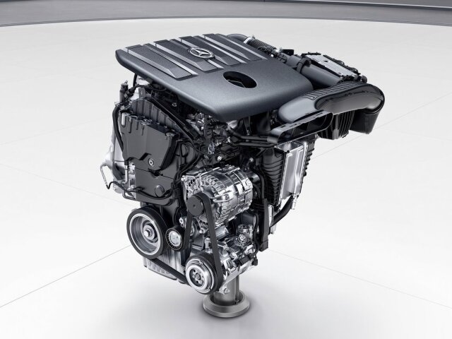 Mercedes-Benz A - motor 180d