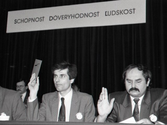 Peter Weiss, Pavol Kanis, SDĽ