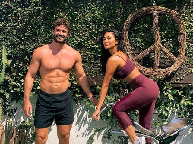Dvojica Nicole Scherzinger a Thom Evans. 