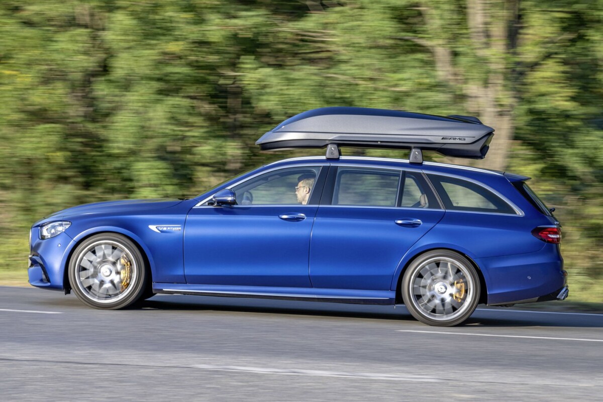 AMG - strešný box