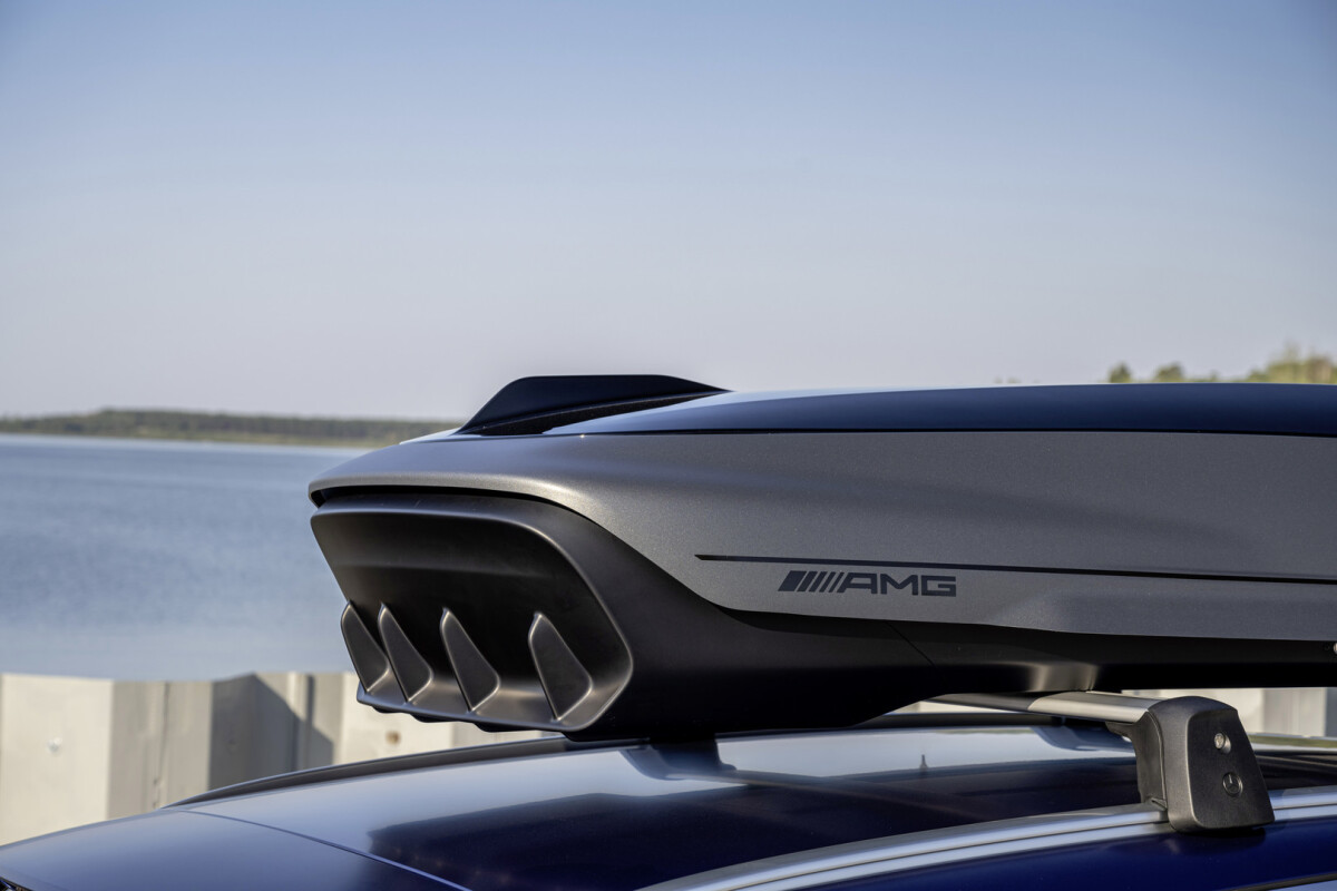 AMG - strešný box