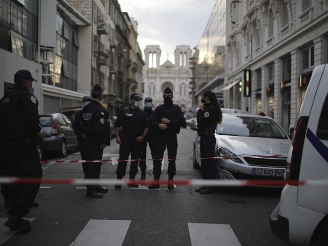 francúzsko útok bazilika Nice polícia notre dame