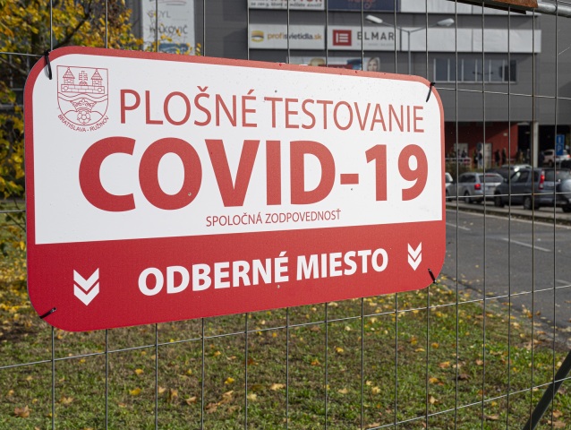 Koronavírus / Celoplošné testovanie /