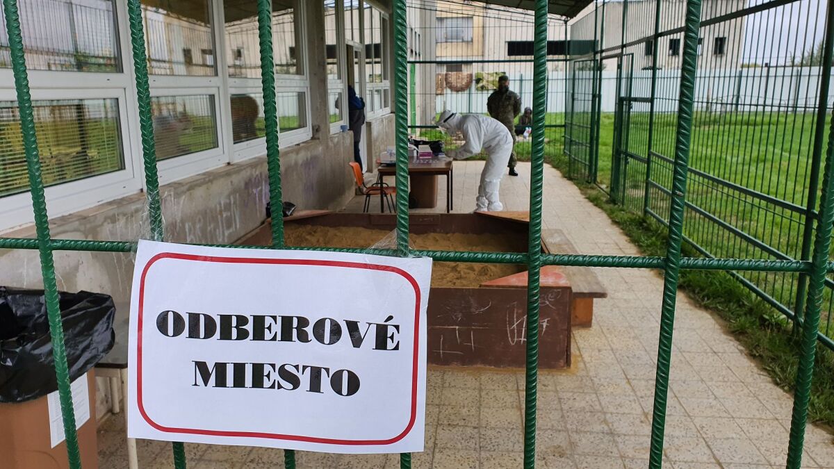 Koronavírus / Celoplošné testovanie /
