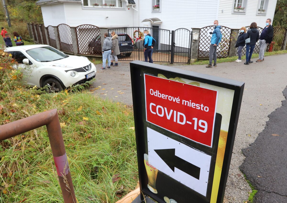 Koronavírus / celoplošné testovanie /