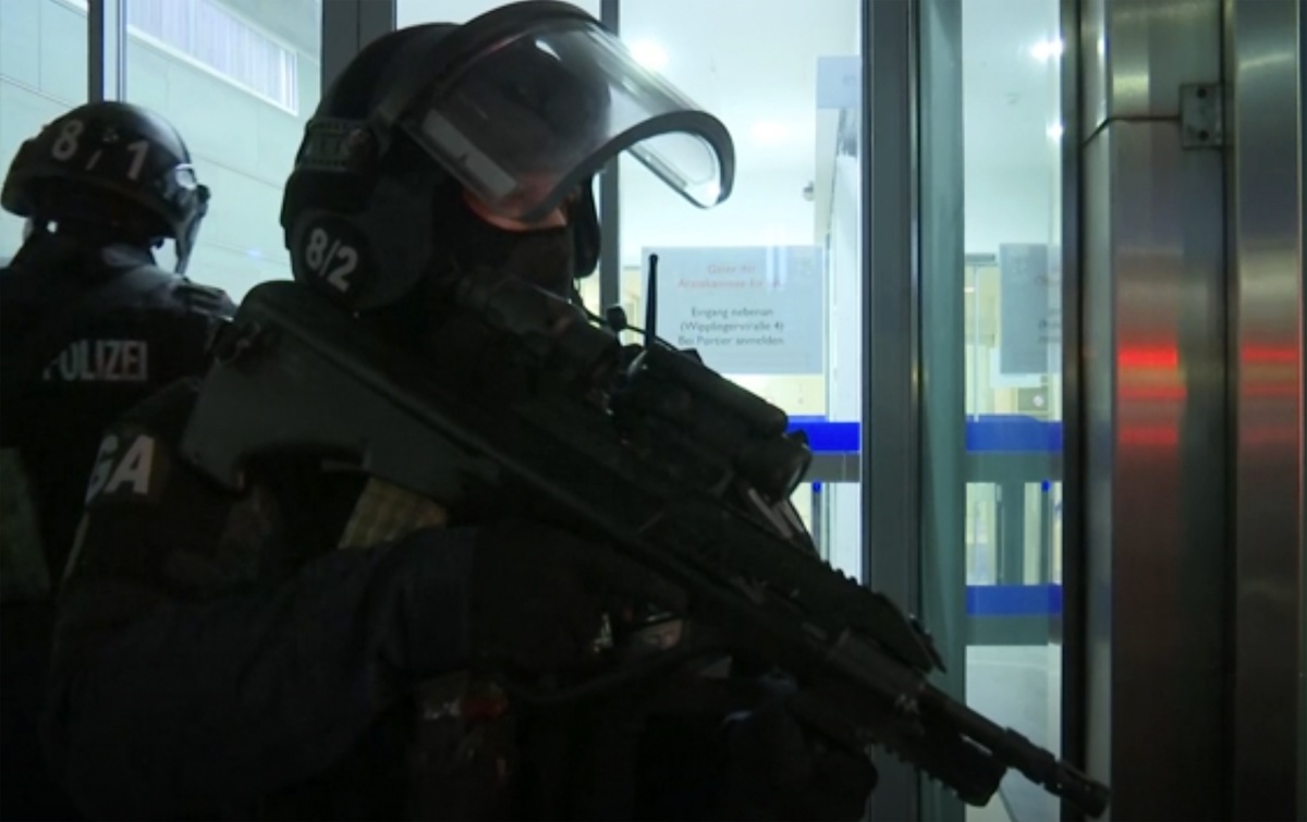 Rakúsko Viedeň streľba polícia