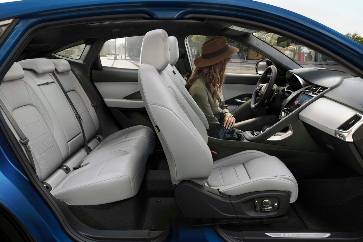 Jaguar E-Pace - 2021