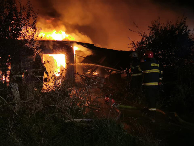 Dúbravka, požiar, unimobunka