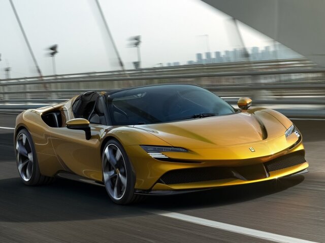 Ferrari SF90 Spider - 2021
