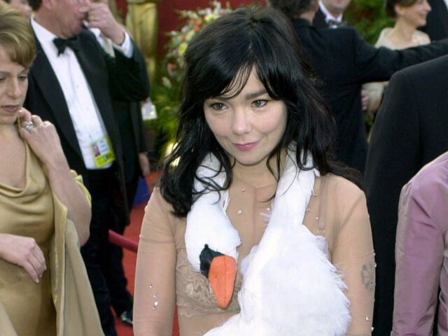 PEOPLE BJORK