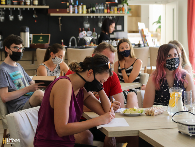 Lifbee Academy, vzdelávanie, študenti, workshop