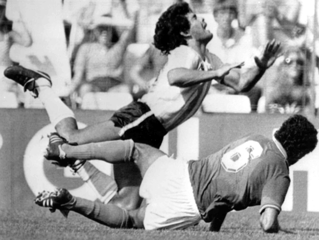 Diego Maradona, Claudio Gentile