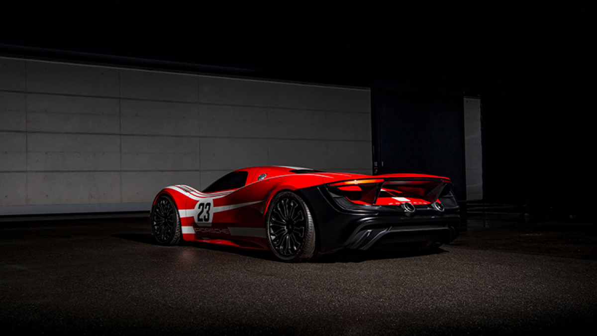 Porsche 917 Living Legend 001