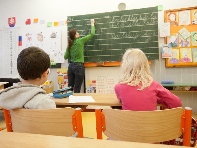 skola, škola,školstvo, učitelka, učitel, žiak,