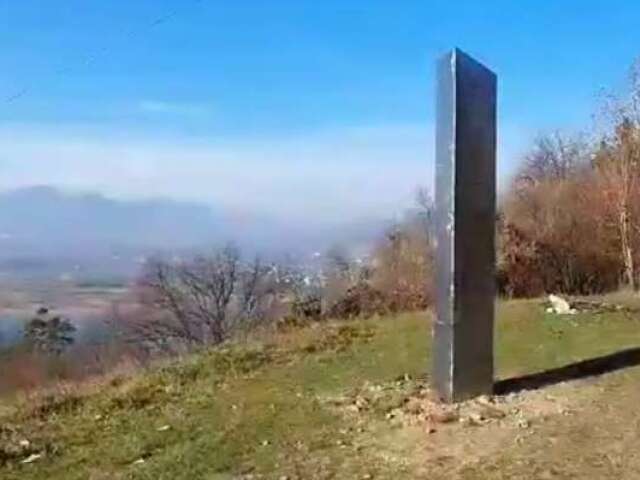 nepouzivat -- monolit, kovový stĺp