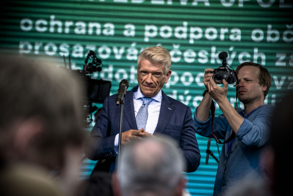 Modelár